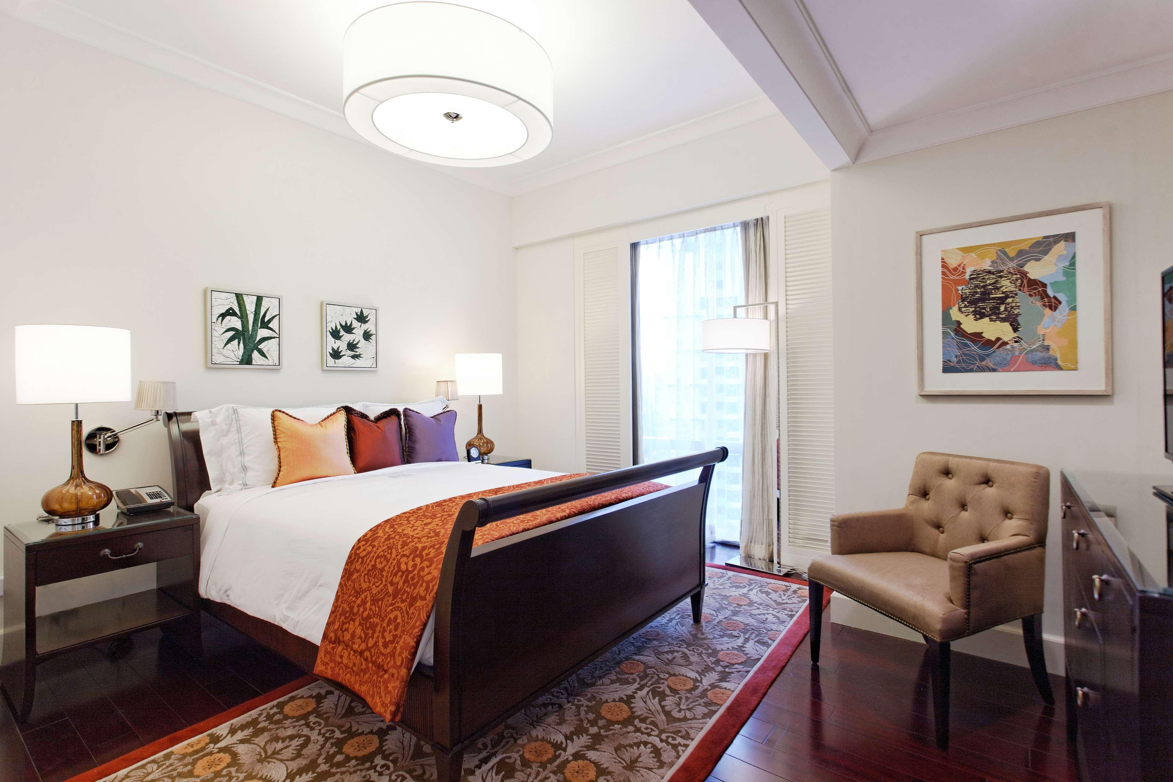 Raffles Makati Hotel Makati City Bagian luar foto