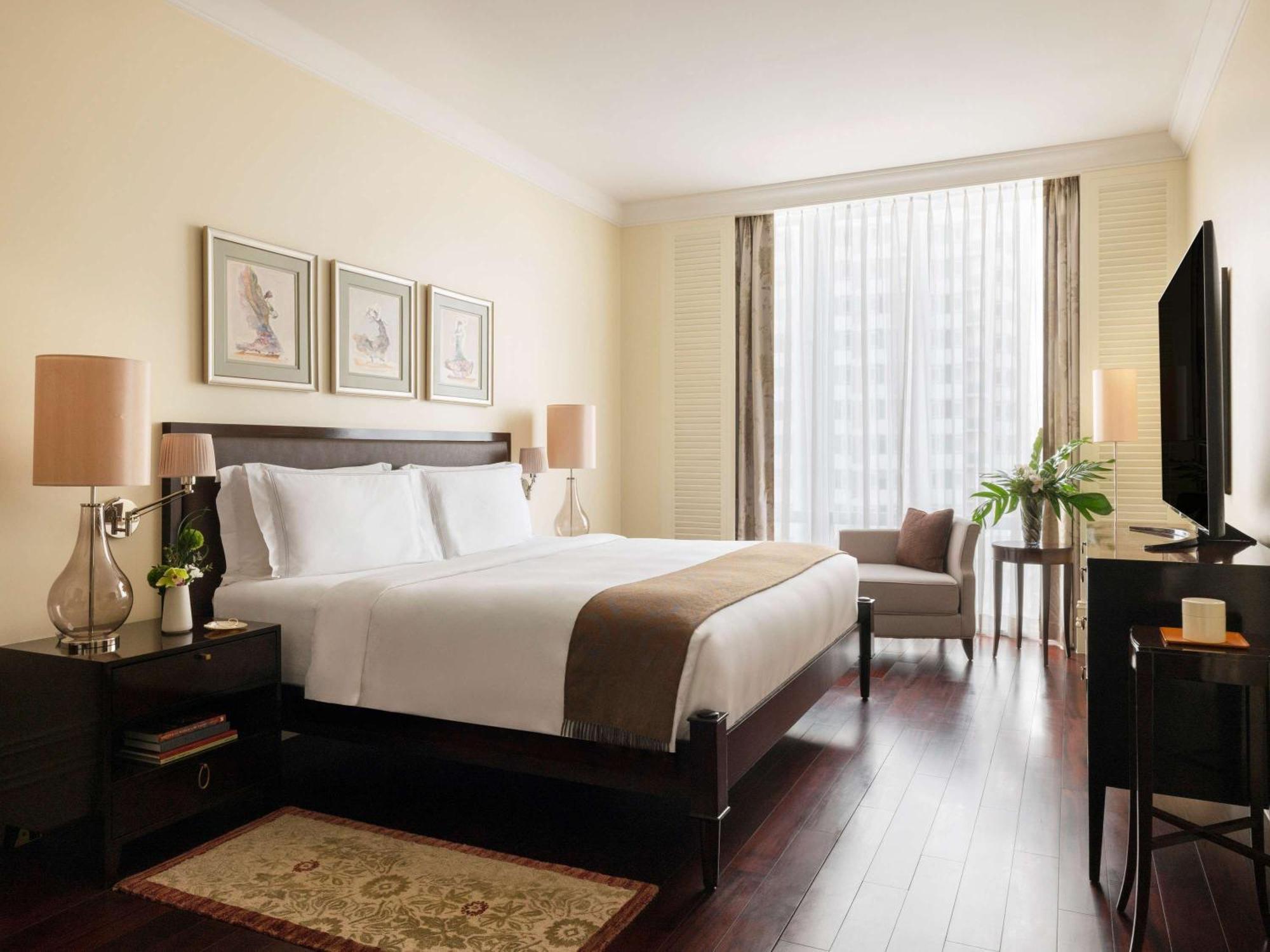 Raffles Makati Hotel Makati City Bagian luar foto