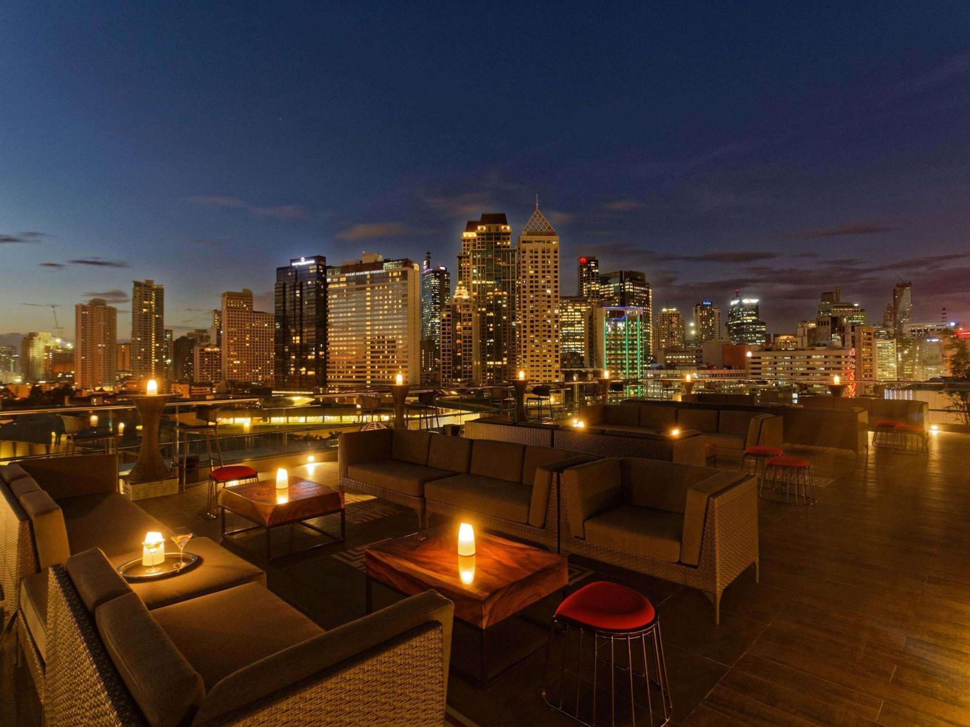 Raffles Makati Hotel Makati City Bagian luar foto